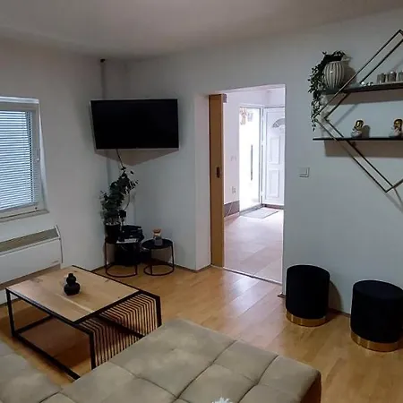 Sydney Apartamento *