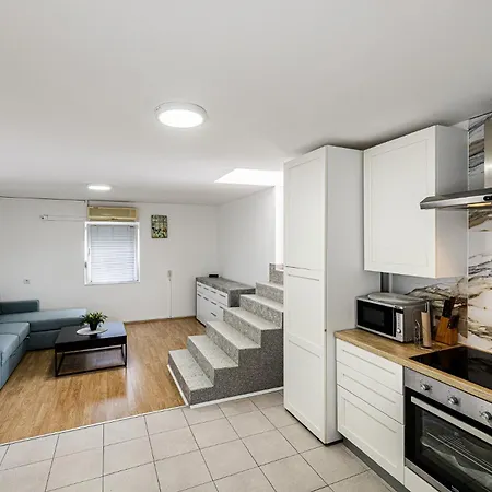 Апартаменты Sydney *