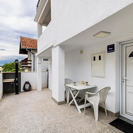 Sydney Apartamento Bilice